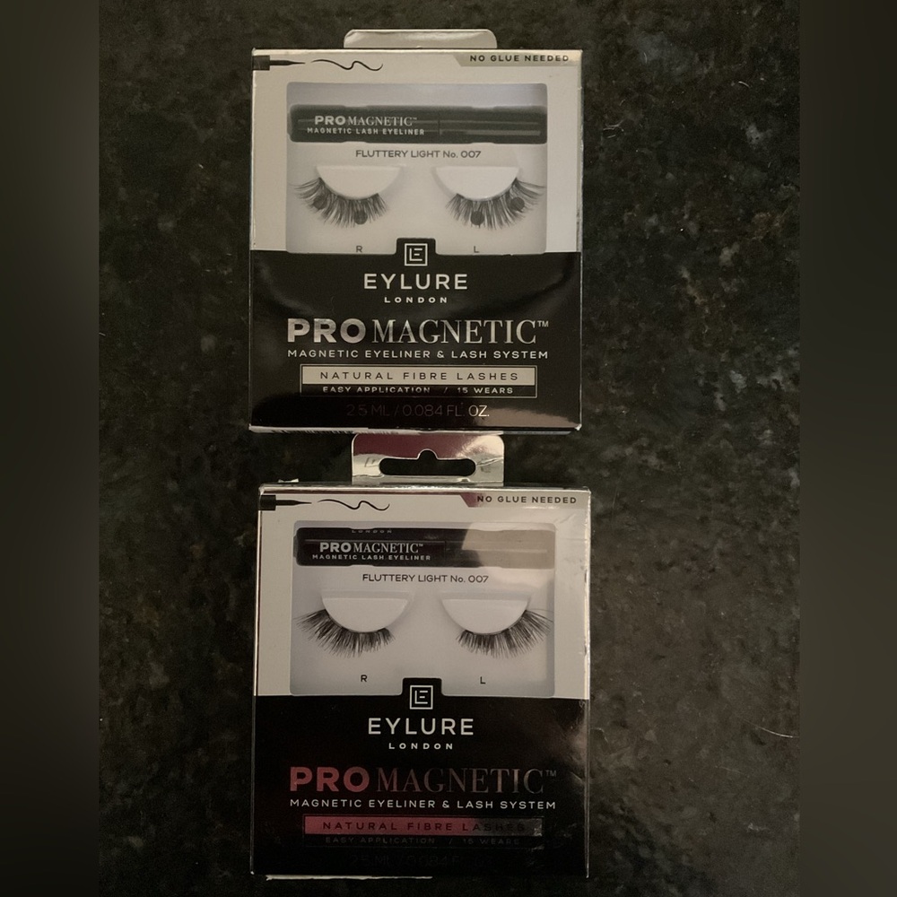 Eylure London Pro magnetic Lashes NIB Natural Fiber Lashes Fluttery Light No.007